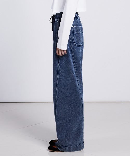 ESSENTIAL（エッセンシャル）の「インディゴワイドパンツ（その他パンツ・レディース・ブルー・36/38）」の11枚目の写真