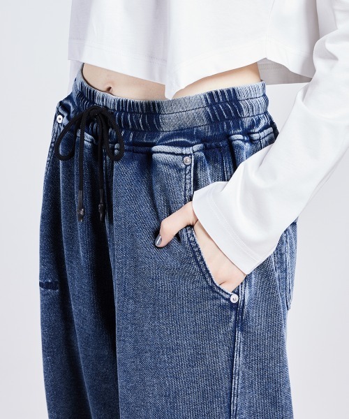 ESSENTIAL（エッセンシャル）の「インディゴワイドパンツ（その他パンツ・レディース・ブルー・36/38）」の15枚目の写真