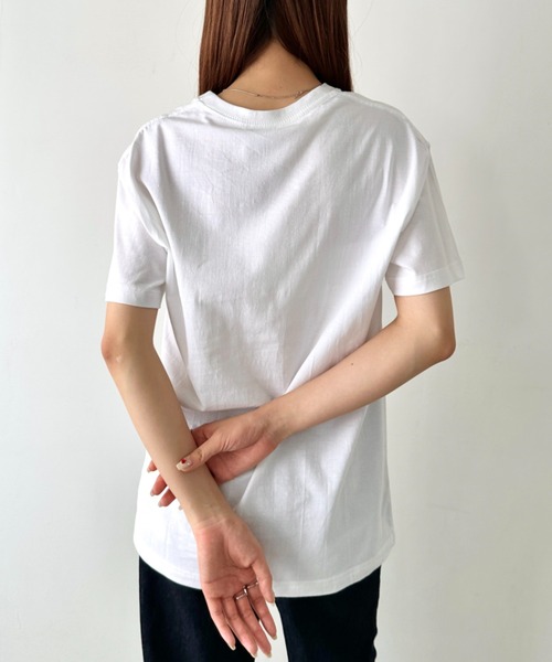 MARITHE + FRANCOIS GIRBAUD(マリテフランソワジルボー)の「MARITHE + FRANCOIS GIRBAUD(マリテフランソワジルボー)/ロゴプリント 半袖 Tシャツ/a four-colored T-shirt(Tシャツ/カットソー・レディース・ブラック/グレー/ホワイト/ネイビー・S/M/L/XL)」の10枚目の写真