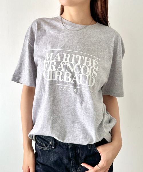 MARITHE + FRANCOIS GIRBAUD(マリテフランソワジルボー)の「MARITHE + FRANCOIS GIRBAUD(マリテフランソワジルボー)/ロゴプリント 半袖 Tシャツ/a four-colored T-shirt(Tシャツ/カットソー・レディース・ブラック/グレー/ホワイト/ネイビー・S/M/L/XL)」の18枚目の写真