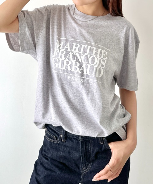 MARITHE + FRANCOIS GIRBAUD(マリテフランソワジルボー)の「MARITHE + FRANCOIS GIRBAUD(マリテフランソワジルボー)/ロゴプリント 半袖 Tシャツ/a four-colored T-shirt(Tシャツ/カットソー・レディース・ブラック/グレー/ホワイト/ネイビー・S/M/L/XL)」の19枚目の写真