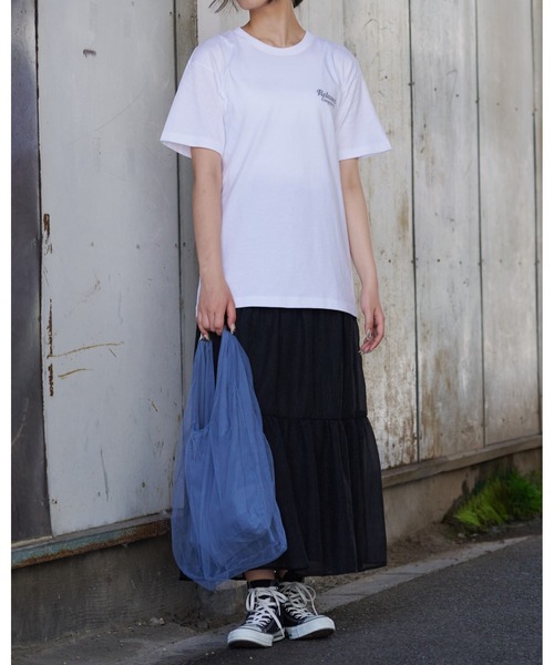 MODISH GAZE(モディシュガゼ)の「【MODISH GAZE】スモーキングガール Relaxed半袖Tシャツ(Tシャツ/カットソー・メンズ・ホワイト×グレー/ホワイト×ピンク/ブラック×パープル/ブラック×ブルー/ホワイト×ブルー/ブラック×グリーン・MEDIUM/LARGE/X-LARGE)」の11枚目の写真