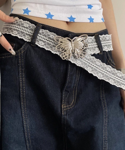 DIAVEL（ディアベル）の「【NEWデザイン】2素材MIXレースレザーベルト（ベルト・レディース・ホワイト/シルバー・F）」の2枚目の写真