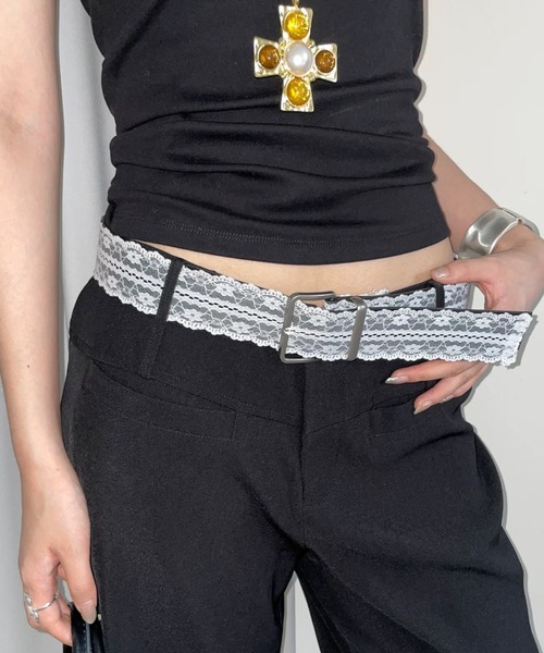 DIAVEL（ディアベル）の「【NEWデザイン】2素材MIXレースレザーベルト（ベルト・レディース・ホワイト/シルバー・F）」の9枚目の写真