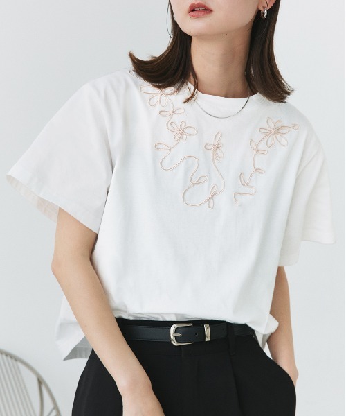 セール】フラワーモチーフ コード刺繍Tシャツ（Tシャツ/カットソー