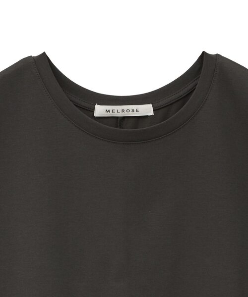 MELROSE claire(メルローズ クレール)の「ドロップショルダーチュニック(Tシャツ/カットソー・レディース・グレイッシュベージュ/ブルーグリーン/ホワイト×グレー/チャコールグレー・FREE)」の6枚目の写真