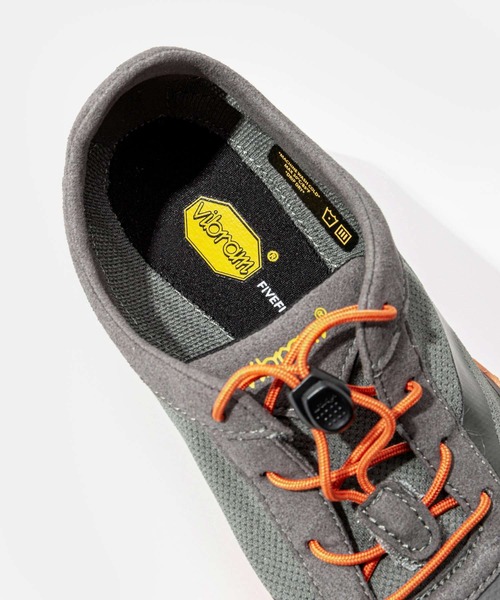 VIBRAM FIVEFINGERS（ビブラムファイブフィンガーズ）の「VIBRAM KSO EVO FIVE FINGERS ビブラム ケイエスオーエボ ファイブフィンガーズ ベアフットシューズ（スニーカー・メンズ・グレー系1・40/41/42/44）」の10枚目の写真