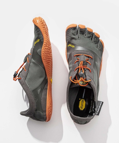 VIBRAM FIVEFINGERS（ビブラムファイブフィンガーズ）の「VIBRAM KSO EVO FIVE FINGERS ビブラム ケイエスオーエボ ファイブフィンガーズ ベアフットシューズ（スニーカー・メンズ・グレー系1・40/41/42/44）」の11枚目の写真