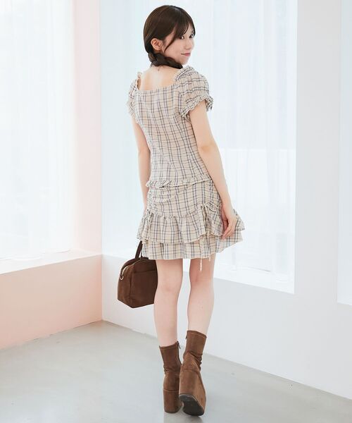 MAJESTIC LEGON(マジェスティックレゴン)の「ガーリーブラウス&スカパンセット(ワンピース・レディース・ブラック系その他/ベージュ系その他2/グレー系その他・MEDIUM)」の21枚目の写真