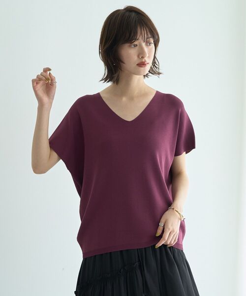 YECCA VECCA（イェッカヴェッカ）の「Vネックドルマンニット（ニット/セーター・レディース・ブラック/キャメル/パープル・FREE）」の17枚目の写真
