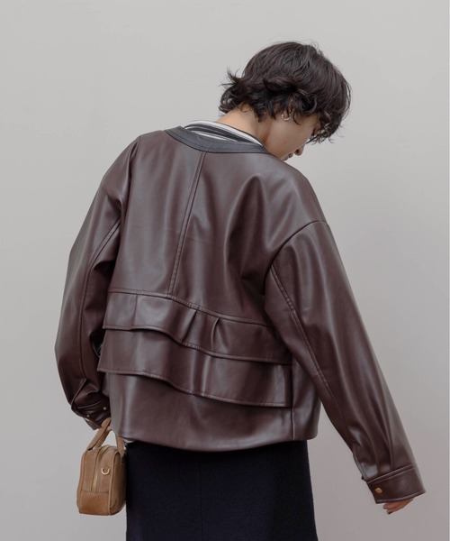 バックフリル 合成皮革ジャケット（ノーカラージャケット）｜Eimee Law