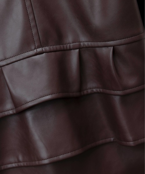 新品　今季　エイミーロウ　バックフリル 合成皮革ジャケット　ブラウン バックフリル 合成皮革ジャケット（ノーカラージャケット）｜Eimee Law