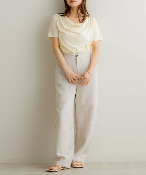 NOAHL(ノアル)の「【NOAHL】ドレープデザインTシャツ(Tシャツ/カットソー・レディース・オートミール/ブラック/アイボリー・FREE)」の4枚目の写真