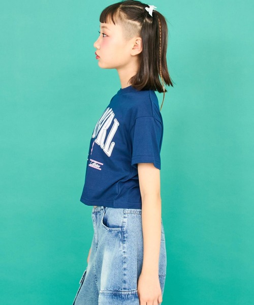 ANAP GｉRL（アナップガール）の「カレッジ プリント クロップド Tシャツ（Tシャツ/カットソー・キッズ・ブラック/ネイビー/ホワイト・XS/S/M）」の15枚目の写真