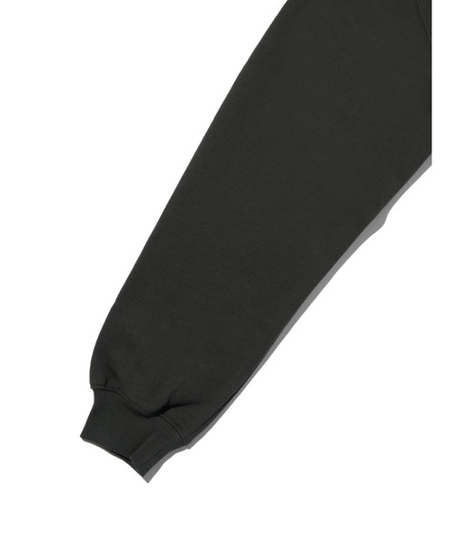 Levi's(リーバイス)の「Levi's/リーバイス モックネックスウェットシャツ(スウェット・レディース・ブラック・S/L/M)」の5枚目の写真