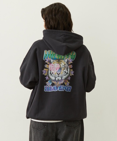MILKFED.(ミルクフェド)の「TIGER SWEAT HOODIE(パーカー・レディース・ライトブルー/オートミール/チャコール・M/L)」の2枚目の写真