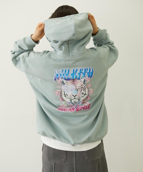 MILKFED.(ミルクフェド)の「TIGER SWEAT HOODIE(パーカー・レディース・ライトブルー/オートミール/チャコール・M/L)」の13枚目の写真