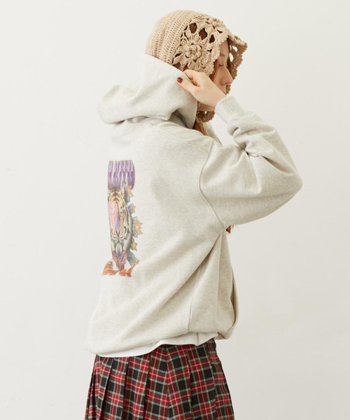 MILKFED.(ミルクフェド)の「TIGER SWEAT HOODIE(パーカー・レディース・ライトブルー/オートミール/チャコール・M/L)」の5枚目の写真
