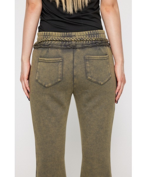 LAGUA GEM（ラグアジェム）の「WASH FLARE スウェットパンツ（スウェットパンツ・レディース・ブラック/カーキ・SMALL/MEDIUM）」の14枚目の写真