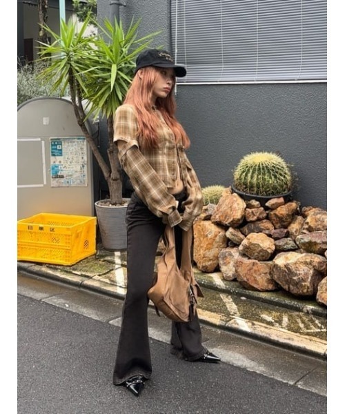 LAGUA GEM（ラグアジェム）の「WASH FLARE スウェットパンツ（スウェットパンツ・レディース・ブラック/カーキ・SMALL/MEDIUM）」の17枚目の写真