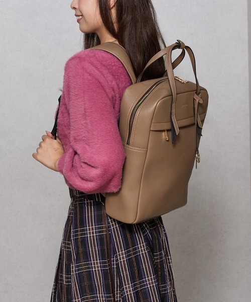 MERCURYDUO（マーキュリーデュオ）の「【MERCURYDUO/マーキュリーデュオ】ワークバックパック／A4サイズ・16インチ収納可能（バックパック/リュック・レディース・ブラック/グレイッシュベージュ/アイボリー・FREE）」の10枚目の写真