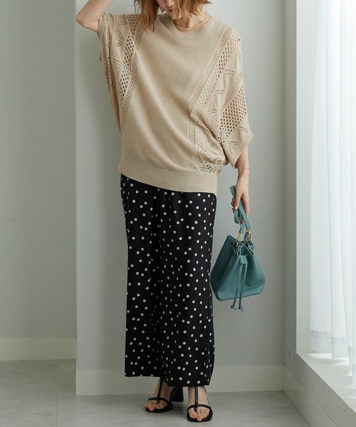BELLUNA PLUS(ベルーナ)の「透かし編ドルマンニットプルオーバー(Tシャツ/カットソー・レディース・ベージュ/ブラウン/グリーン・XL/2XL/M/L)」の4枚目の写真