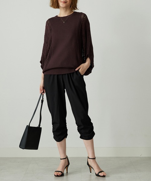 BELLUNA PLUS(ベルーナ)の「透かし編ドルマンニットプルオーバー(Tシャツ/カットソー・レディース・ベージュ/ブラウン/グリーン・XL/2XL/M/L)」の7枚目の写真