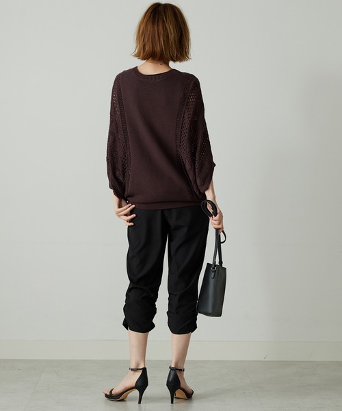 BELLUNA PLUS(ベルーナ)の「透かし編ドルマンニットプルオーバー(Tシャツ/カットソー・レディース・ベージュ/ブラウン/グリーン・XL/2XL/M/L)」の9枚目の写真