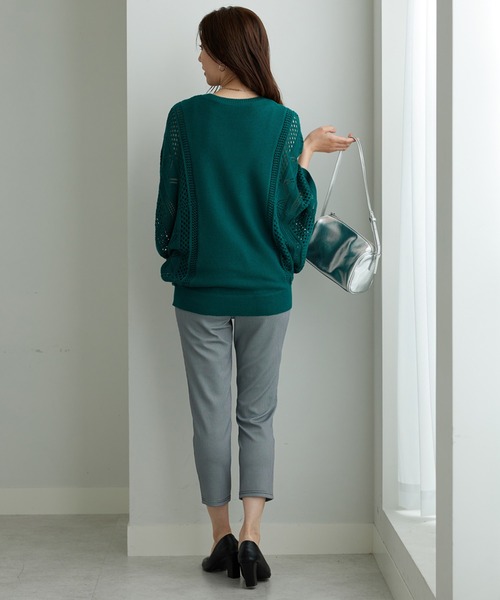 BELLUNA PLUS(ベルーナ)の「透かし編ドルマンニットプルオーバー(Tシャツ/カットソー・レディース・ベージュ/ブラウン/グリーン・XL/2XL/M/L)」の14枚目の写真