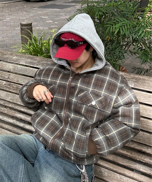 STUSSY 中綿ブルゾン　M ブラウン　チェック柄　ジップアップ　キルティング STUSSY 中綿ブルゾン M ブラウン チェック柄 ジップアップ キルティング