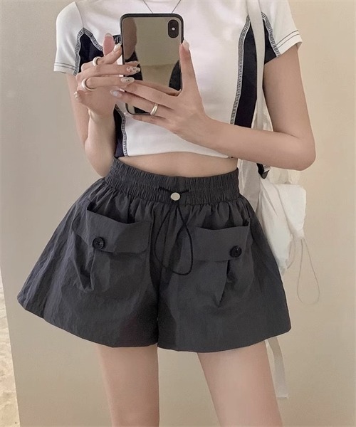 Dream garden(ドリームガーデン)の「ウエストドローコードショートパンツ(その他パンツ・レディース・チャコールグレー/ブラック/カーキ・L/M/S)」の21枚目の写真