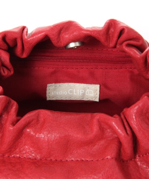 studio CLIP（スタディオクリップ）の「ギャザーおさんぽショルダーバッグ（ショルダーバッグ・レディース・アイボリー/レッド/ブラウン/ブラック・FREE）」の19枚目の写真
