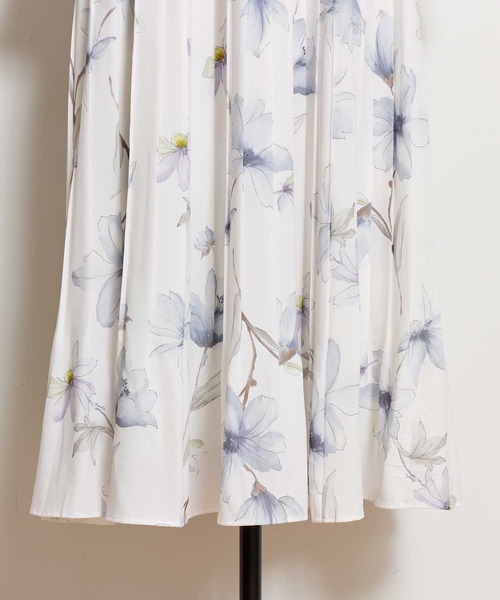 ビッグフラワープリーツワンピース（ワンピース）｜NOELA（ノエラ）の