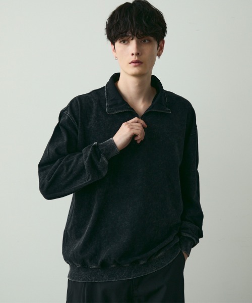Shoowtime(ショウタイム)の「Vintage-Style Half-Zip Sweatshirt / ヴィンテージライクハーフジップスウェット(スウェット・メンズ・ブラック系/カーキ系・MEDIUM/LARGE/X-LARGE)」の2枚目の写真