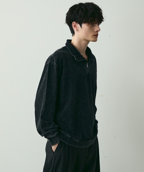 Shoowtime(ショウタイム)の「Vintage-Style Half-Zip Sweatshirt / ヴィンテージライクハーフジップスウェット(スウェット・メンズ・ブラック系/カーキ系・MEDIUM/LARGE/X-LARGE)」の4枚目の写真