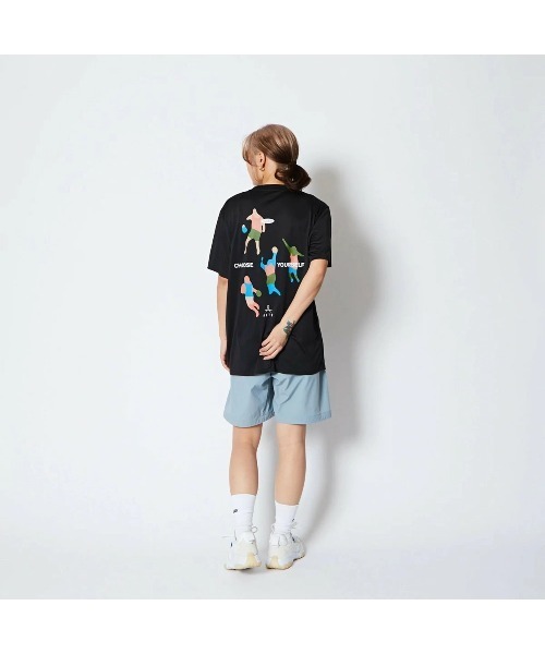AKTR（アクター）の「AKTR FREE MOTION SPORTS TEE（アクター フリー モーション スポーツ Tシャツ）（Tシャツ/カットソー・メンズ・ブラック系/ブルー系/ベージュ系・X-LARGE/XX-LARGE/LARGE/MEDIUM）」の20枚目の写真