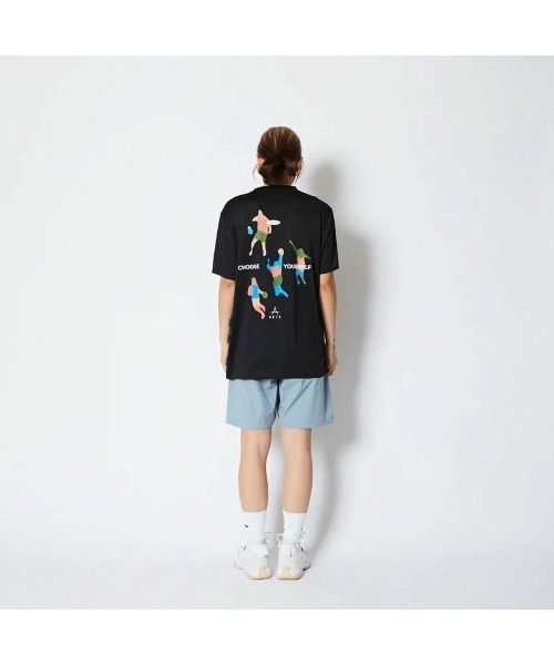 AKTR（アクター）の「AKTR FREE MOTION SPORTS TEE（アクター フリー モーション スポーツ Tシャツ）（Tシャツ/カットソー・メンズ・ブラック系/ブルー系/ベージュ系・X-LARGE/XX-LARGE/LARGE/MEDIUM）」の18枚目の写真
