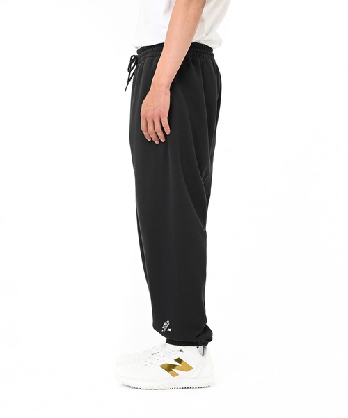 NEW BALANCE(ニューバランス)の「大谷翔平 フレンチテリーロングパンツ Always on Logo(スウェットパンツ・メンズ・ヘザーグレー/ブルー/ブラック・SMALL/MEDIUM/LARGE/X-LARGE/XX-LARGE/XXX-LARGE)」の12枚目の写真