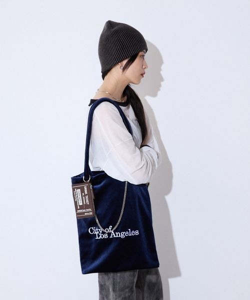 JEANASIS（ジーナシス）の「シシュウロゴトート/591509（トートバッグ・レディース・ネイビー/ブラウン/ベージュ系その他/グリーン系その他・FREE）」の9枚目の写真