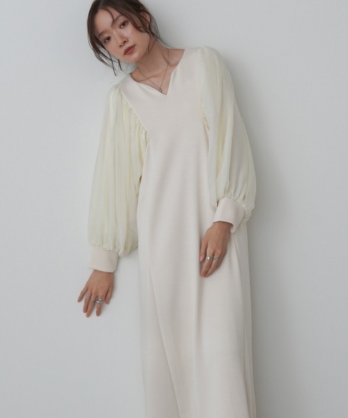 Bab(バブ)の「【S・M・L サイズ展開】袖オーガンジーポンチワンピース(ワンピース・レディース・アイボリー/ブラック/ベージュ・S/M/L)」の6枚目の写真