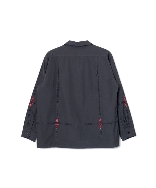 PENDLETON（ペンドルトン）の「ガーメントダイ・EMB・オープンカラーシャツ（シャツ/ブラウス・メンズ・チャコール/モカ/アイボリー・LARGE/MEDIUM/SMALL）」の8枚目の写真