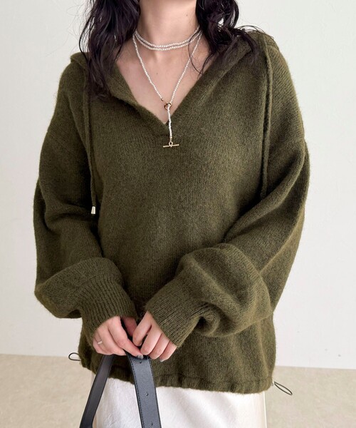 フード付きニットプルオーバー（ニット/セーター）｜fredy emue