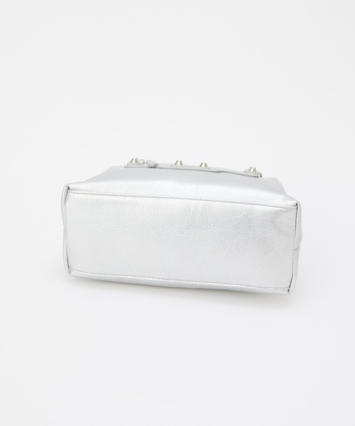 COLONY 2139（コロニートゥーワンスリーナイン）の「スタッズボストンバッグ（ボストンバッグ・レディース・シルバー/ブラック・FREE）」の21枚目の写真