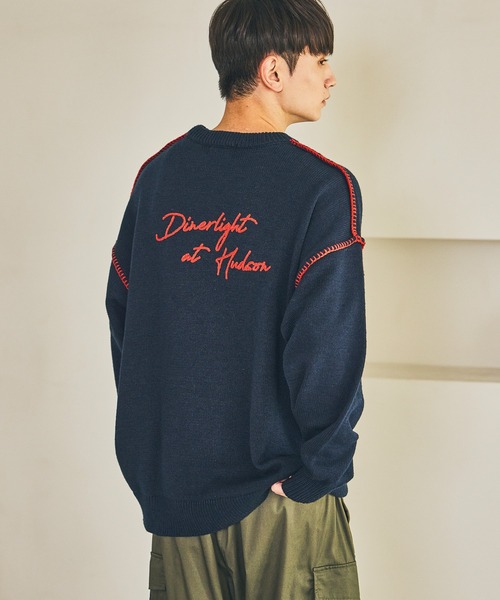 LAKOLE（ラコレ）の「配色バック刺繍ニットプルオーバー / 576008（ニット/セーター・メンズ・ネイビー/ボルドー/カーキ/アイボリー/グレー/オレンジ・MEDIUM/LARGE）」の4枚目の写真