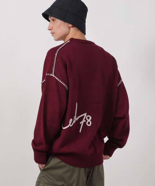 LAKOLE（ラコレ）の「配色バック刺繍ニットプルオーバー / 576008（ニット/セーター・メンズ・ネイビー/ボルドー/カーキ/アイボリー/グレー/オレンジ・MEDIUM/LARGE）」の19枚目の写真
