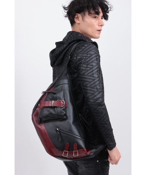 バッグ TORNADO MART leather shoulder bag Y2K ｺﾝﾋﾞﾈｰｼｮﾝﾚｻﾞｰｼｮﾙﾀﾞｰﾊﾞｯｸﾞ（ショルダーバッグ）｜TORNADO MART