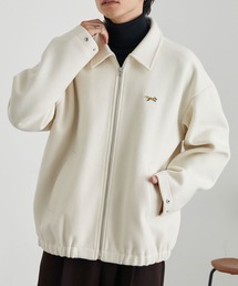 PENNEYS（ぺニーズ）の「PENNEYS/ペニーズ 別注 THE FOX ロゴ ワンポイントワッペン刺繍 テックメルトン オーバーサイズ ジップブルゾン（ブルゾン）」