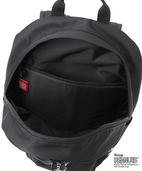 Manhattan Portage（マンハッタンポーテージ）の「TRAILBLAZER BACKPACK JR　FLIGHT NYLON BACKING PEANUTS 25（バックパック/リュック・レディース・ブラック・MEDIUM）」の15枚目の写真