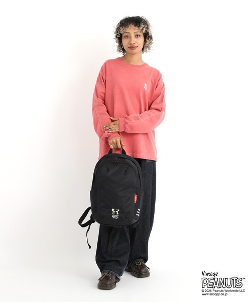 Manhattan Portage（マンハッタンポーテージ）の「TRAILBLAZER BACKPACK JR　FLIGHT NYLON BACKING PEANUTS 25（バックパック/リュック・レディース・ブラック・MEDIUM）」の2枚目の写真