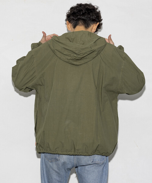 HINSON（ヒンソン）の「HINSON/ヒンソン 後染め ブロード アノラックパーカー/リラックスフィット（ブルゾン・メンズ・ブラック/オリーブ/ネイビー/オレンジ・MEDIUM/LARGE）」の11枚目の写真